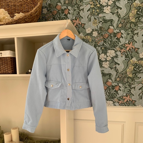 NWOT SHEIN BABY BLUE CROPPED JACKET L - Picture 2 of 5